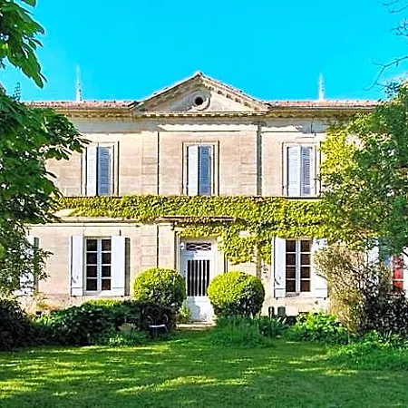 D'hotes La Hourqueyre Bed & Breakfast